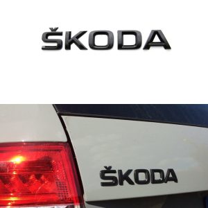 Blanksvart SKODA emblem (liten)