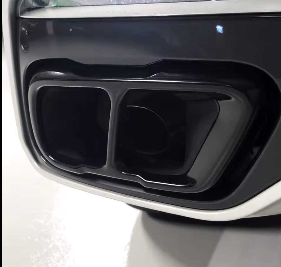 BMW X5/X6/X7 Avgaskåpor/Ändrör i Svart & Silver 3 BMW X5/X6/X7 Avgaskåpor/Ändrör i Svart & Silver - Bild 3